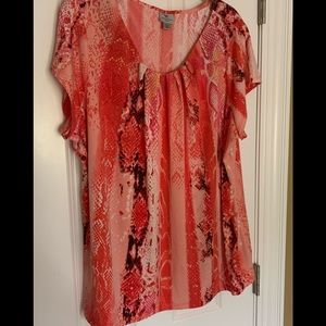 Worthington knit plus top runs small!!